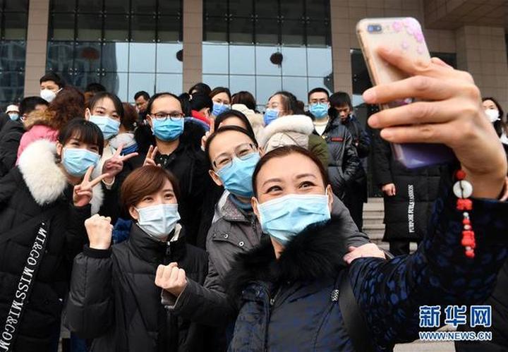 河南：137人！逆向而行！首批援鄂医疗队出征！
