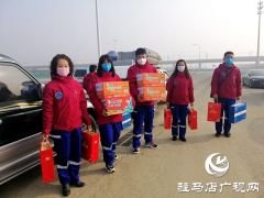 市红十字蛟龙应急搜救队慰问抗疫一线工作人员