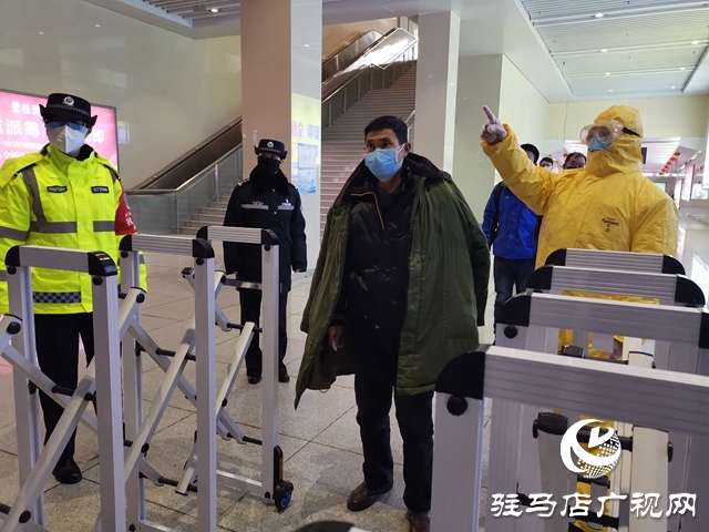 民警苗圃：我要坚守疫情最前线