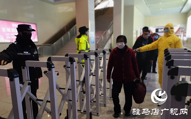 民警苗圃：我要坚守疫情最前线