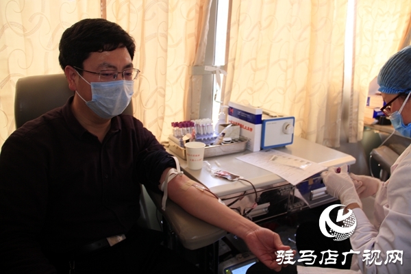 汝南县四大班子领导开展应急献血 全力保障临床用血