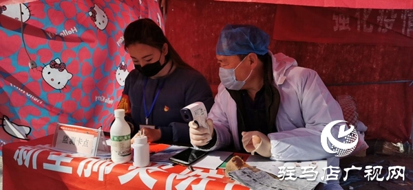 驻村干部李红：战斗在一线的特殊“销售员”
