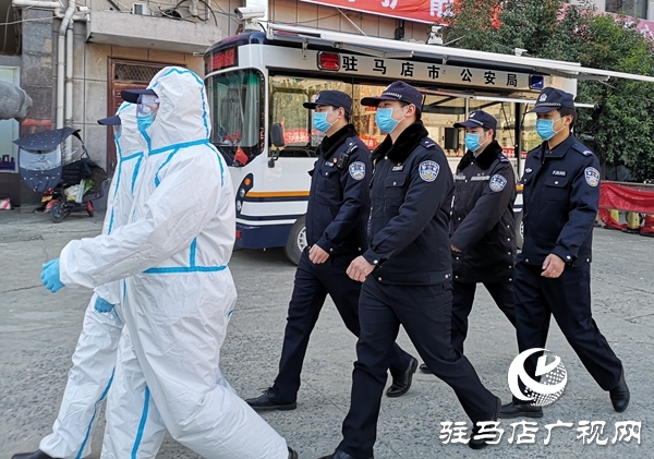 老街派出所成立党员突击队 让党旗在抗疫最前线飘扬
