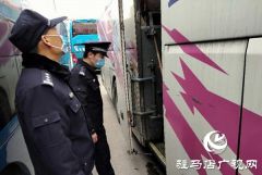 雪松派出所全力保障农民工顺利复工复产