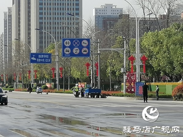 市区集中治理大货车、农用车等闯禁区违法行为