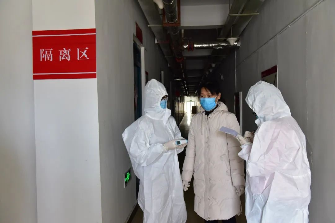 市教育局组织观摩驻马店高级中学疫情突发事件应急演练