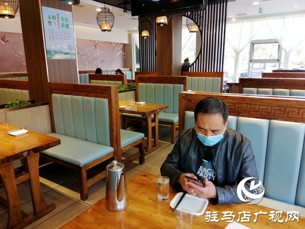 西平：餐饮提升打“组合” 防疫复工两不误