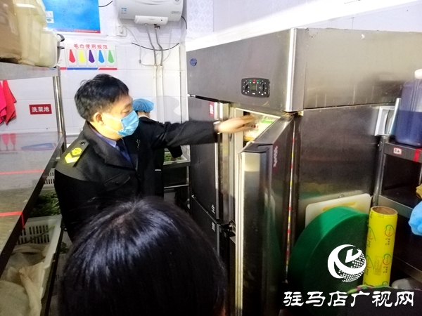 西平：餐饮提升打“组合” 防疫复工两不误