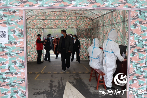 驻马店经济开发区高中举行开学复课疫情防控应急演练