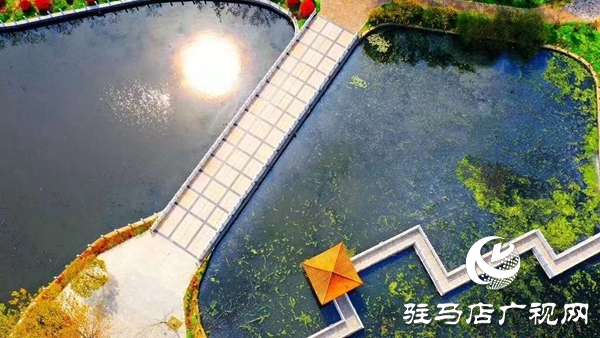春风拂“苏堤”，游人醉“断桥”，四月的天中美景似江南