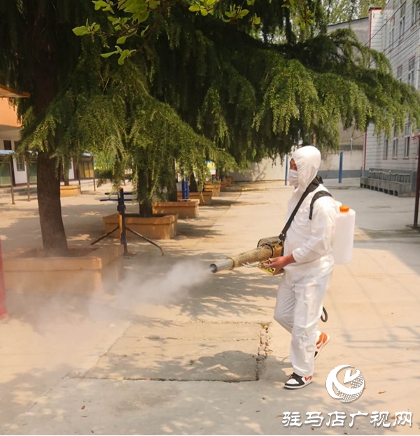 上蔡县五龙镇：专业消杀保障校园安全