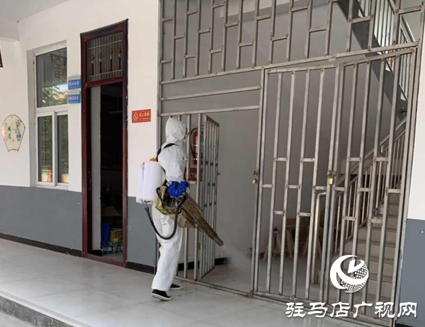 上蔡县五龙镇：专业消杀保障校园安全