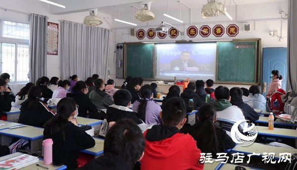驻马店市的初三年级今日返校复学多措并举筑牢安全防线