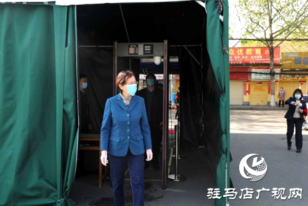 驻马店市初三年纪学生返校开学