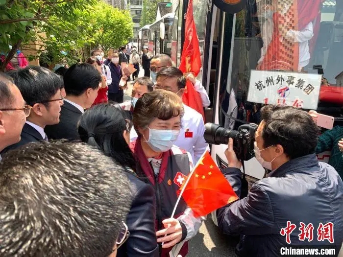 五一能不能出去玩？李兰娟这样说