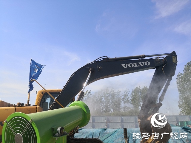 驻马店市金雀路西段建设如火如荼