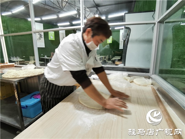 老驻马店人怀念的“朱氏蒜汁”捞面 5月1日快乐回归