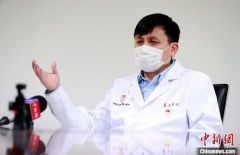 张文宏：脱发和压力大有关，“90后”要保持好心态 