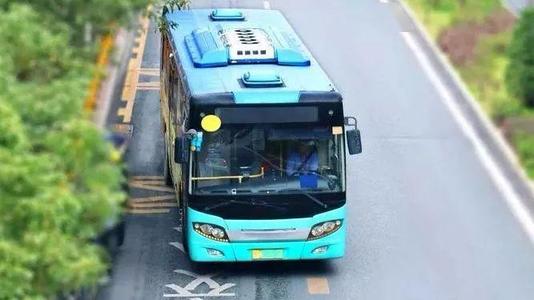 事发平舆，女子一趟公交车上坐5小时 ，公交司机担心助其回家