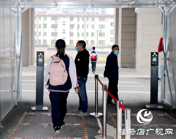 驻马店市初中全面复学！小学高年级复学！同桌回来啦！