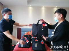 人大代表报到：不忘初心 认真履职
