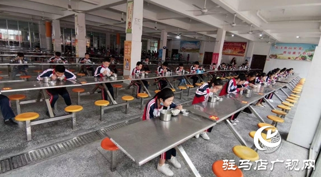 文明健康，有你有我， 平舆县教育系统传播文明新风