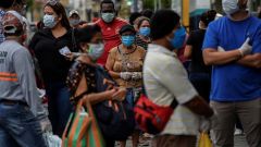全球新冠肺炎确诊病例超488万例 死亡逾32万例
