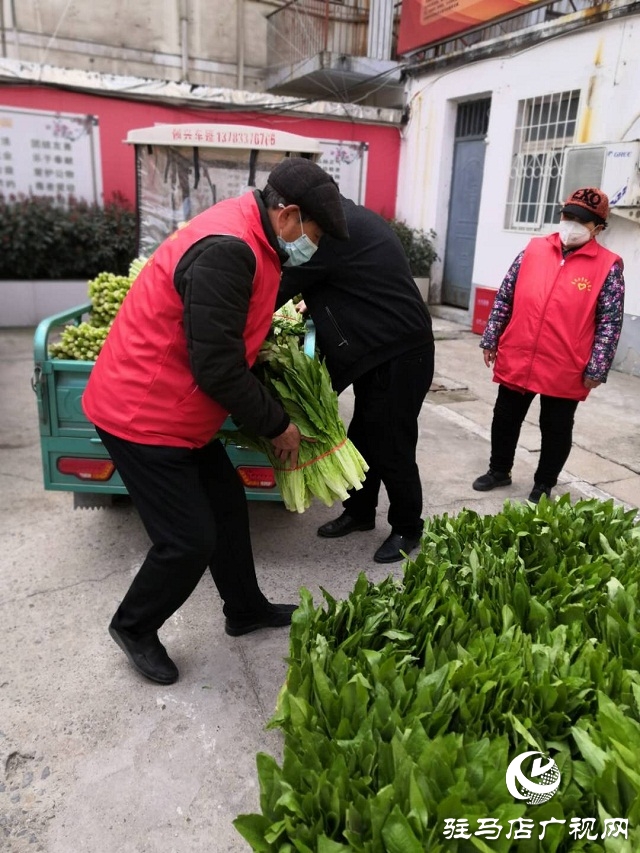 驻马店七旬老人用行动诠释人间大爱