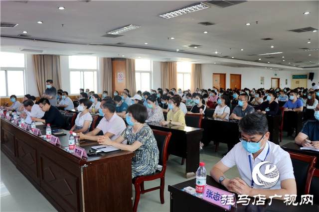 省“医学情报科技工作进医院进基层”活动走进驻马店市中心医院