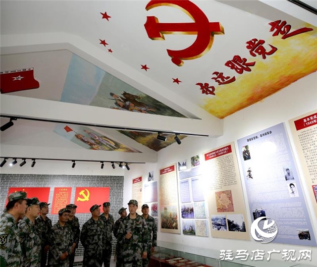驿城区人武部组织武装委员优秀民兵党员代表过“政治生日”