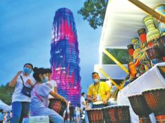 文创市集一夜之间成了郑州商业街区标配 老摊儿新摊儿同集竞“创”