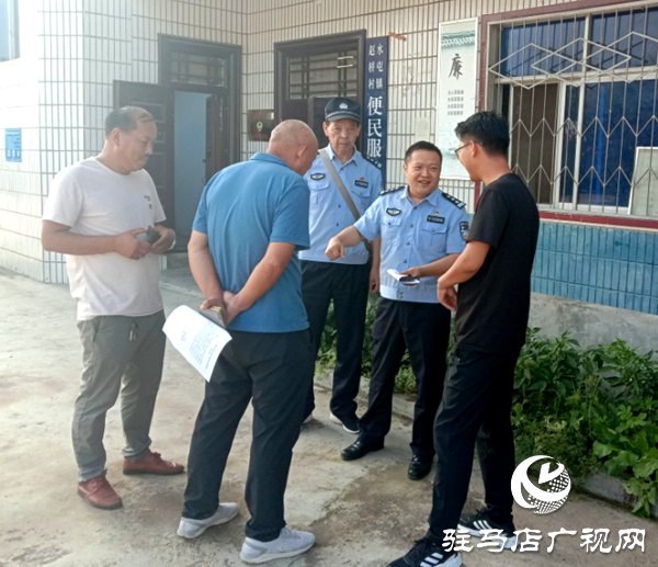 南海派出所政委陈卫华深入分包村委开展走访调研工作