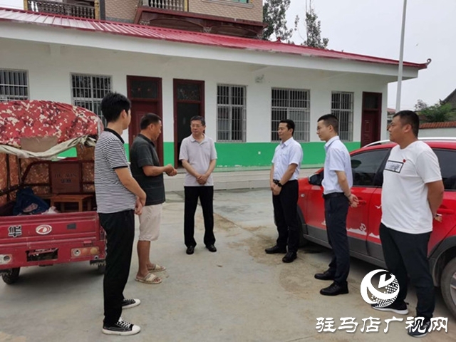 中原银行党委副书记王留豹赴驻马店上蔡慰问驻村扶贫工作队