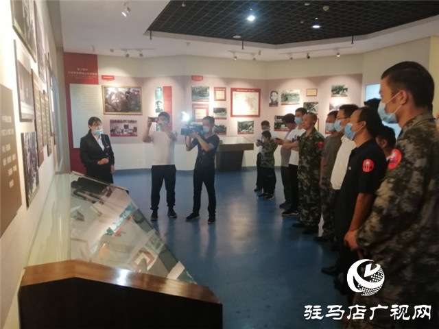 驻马店市新青年创业公益协会开展庆“八一”红色教育活动