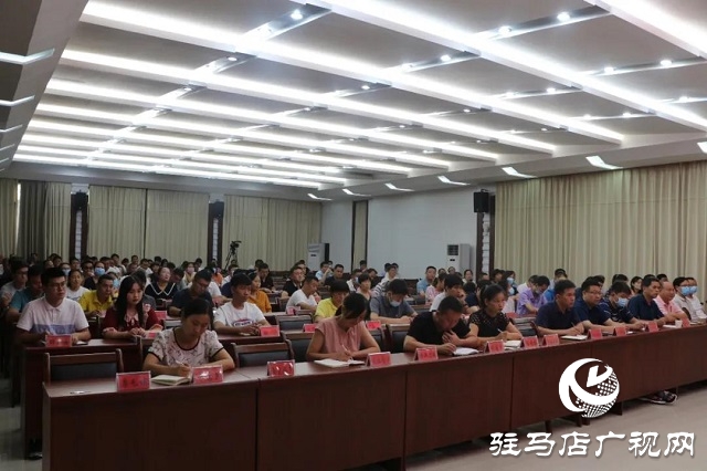 河南省“新时代宣讲师”志愿服务走进平舆县