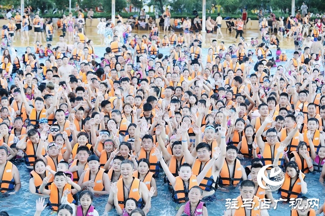 夏日狂欢水上电音节在极致水世界激情开演