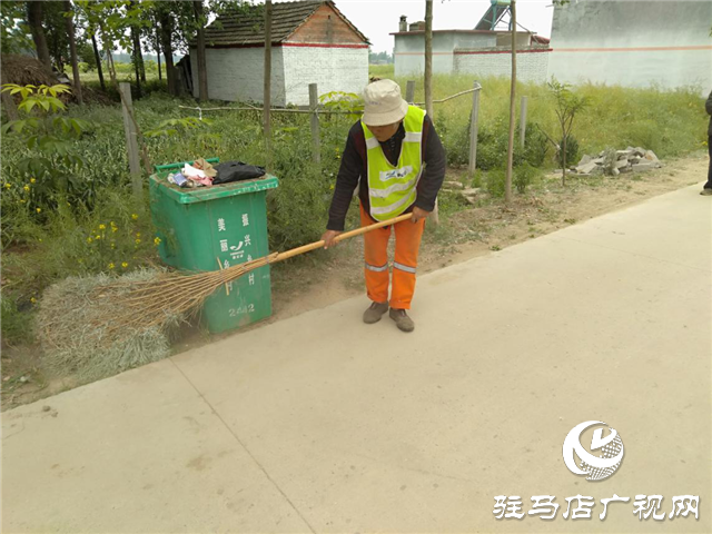 汝南县公益性岗位拓宽脱贫致富路