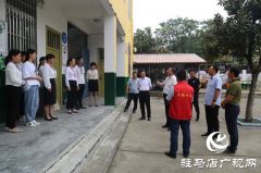 深深敬师义 浓浓关爱情  ——平舆县古槐街道党政主要领导教师节看望慰问一线教师及教育工作者