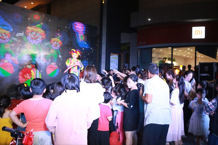 汝南宿鸭湖小黄牛火锅烧烤主题餐厅盛大开业暨汝南县首届雪花啤酒节启动仪式圆满举行
