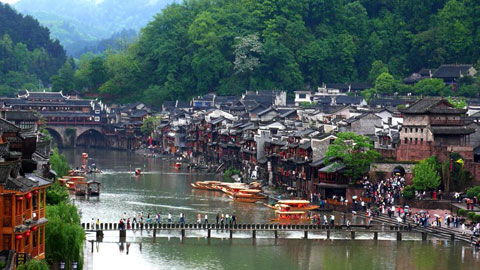 文旅部：旅游景区接待游客量不超过最大承载量的75%