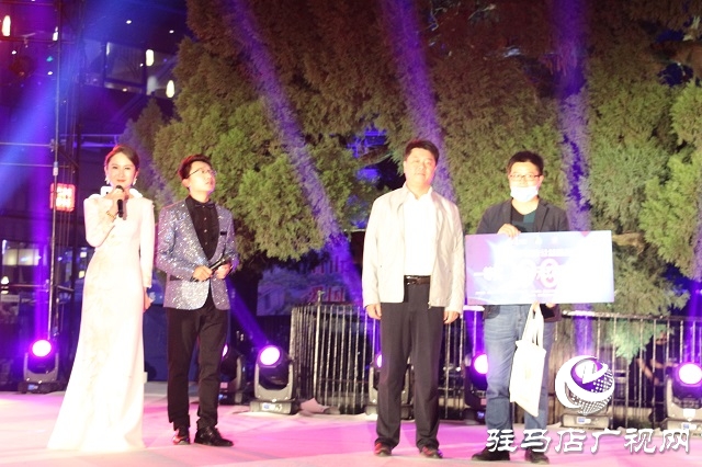 文明驾驶零违法 争做平安好司机
