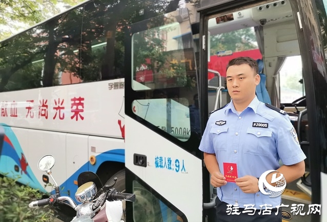 市中心血站血库告急 300多名保安辅警撸起袖子“为爱接力”