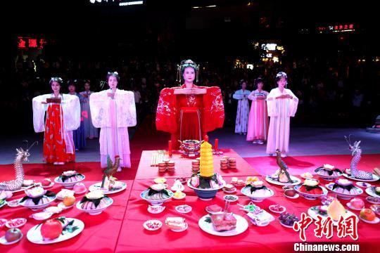 点击进入下一页