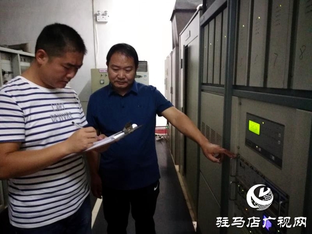 国庆假期 他们依然值守在老乐山顶