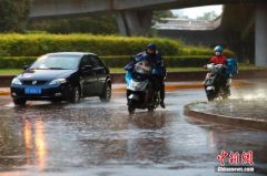 中东部有大范围雨雪降温过程 湖南辽宁等地有大到暴雨