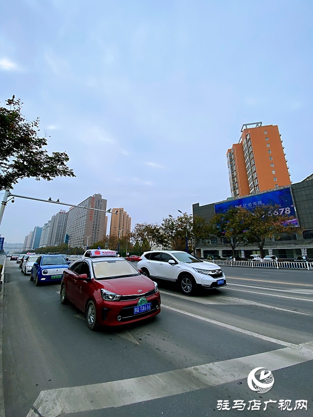 单双号限行第一天 限行区域内车少路况好