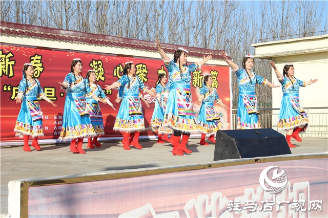汝南县古塔街道载歌载舞迎新年