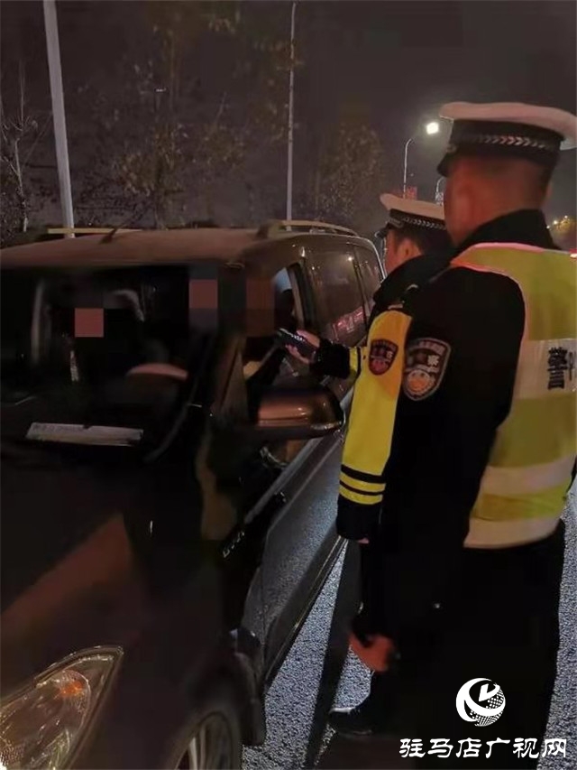 正阳交警持续开展酒驾夜查集中统一行动