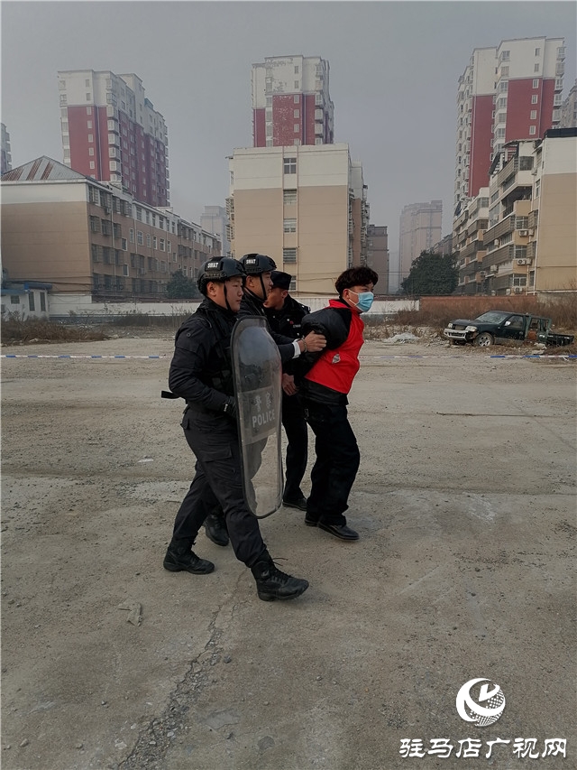 练为战！平舆县公安局特巡警大队开展反恐防暴实战演练