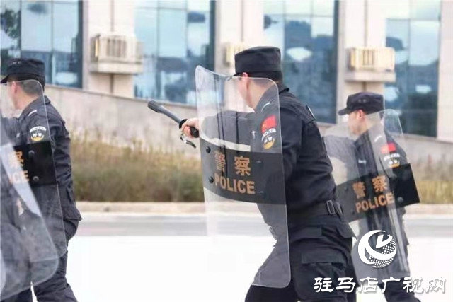正阳县公安局举行系列活动庆祝首个中国人民警察节